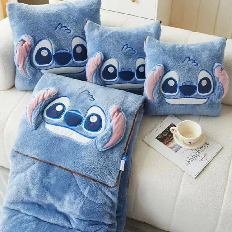 Coussin Stitch 2 en 1 - Coussin & Couverture